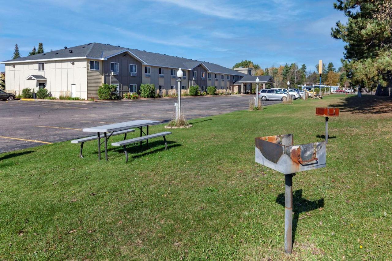 Comfort Inn Rhinelander Eksteriør bilde